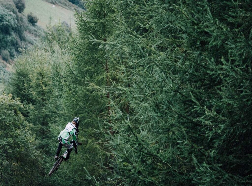 girl:dvj5tx85pjo= gyat